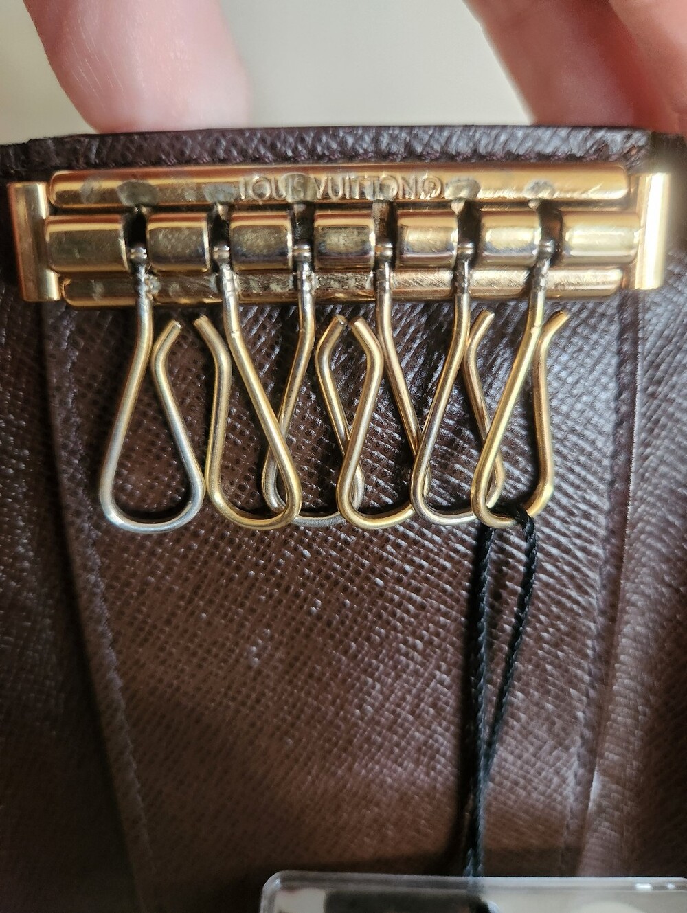 Louis Vuitton Damier Ebene 6 Key Holder With Certificate Of Authenticity - Picture 5 of 12